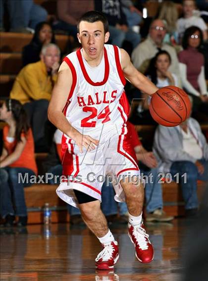 Thumbnail 2 in Powell vs Halls (Kroger Thanksgiving Classic) photogallery.
