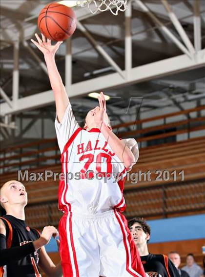 Thumbnail 3 in Powell vs Halls (Kroger Thanksgiving Classic) photogallery.
