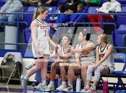 Thumbnail 2 in Kerens vs. Axtell (UIL 2A D1 Bi-District Playoff) photogallery.
