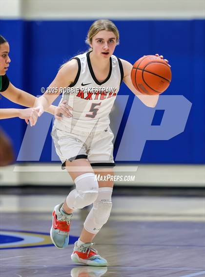Thumbnail 3 in Kerens vs. Axtell (UIL 2A D1 Bi-District Playoff) photogallery.