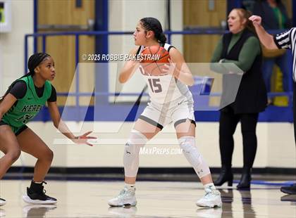 Thumbnail 1 in Kerens vs. Axtell (UIL 2A D1 Bi-District Playoff) photogallery.