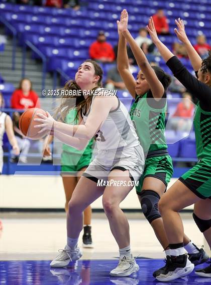 Thumbnail 3 in Kerens vs. Axtell (UIL 2A D1 Bi-District Playoff) photogallery.