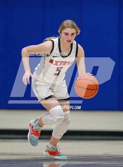 Thumbnail 2 in Kerens vs. Axtell (UIL 2A D1 Bi-District Playoff) photogallery.
