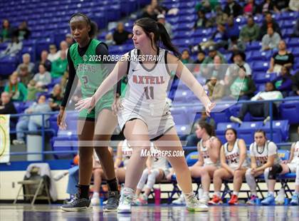 Thumbnail 3 in Kerens vs. Axtell (UIL 2A D1 Bi-District Playoff) photogallery.