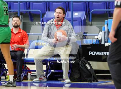 Thumbnail 2 in Kerens vs. Axtell (UIL 2A D1 Bi-District Playoff) photogallery.
