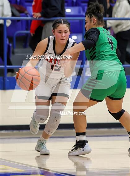 Thumbnail 1 in Kerens vs. Axtell (UIL 2A D1 Bi-District Playoff) photogallery.