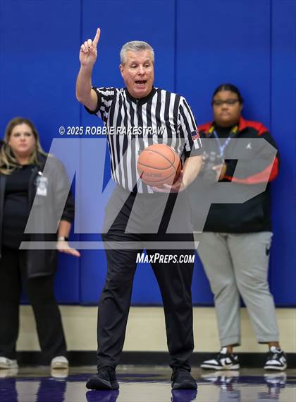 Thumbnail 2 in Kerens vs. Axtell (UIL 2A D1 Bi-District Playoff) photogallery.