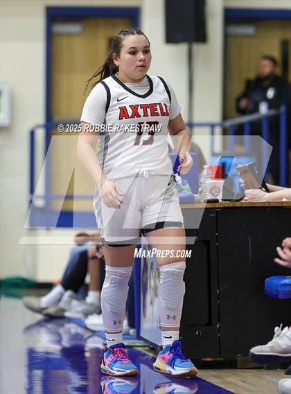 Thumbnail 3 in Kerens vs. Axtell (UIL 2A D1 Bi-District Playoff) photogallery.