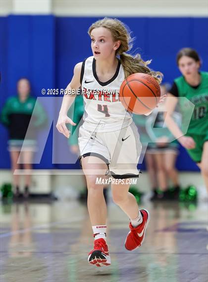Thumbnail 3 in Kerens vs. Axtell (UIL 2A D1 Bi-District Playoff) photogallery.