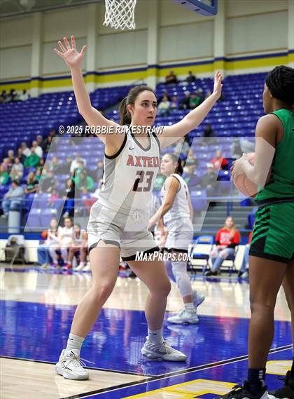 Thumbnail 2 in Kerens vs. Axtell (UIL 2A D1 Bi-District Playoff) photogallery.