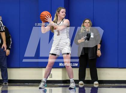 Thumbnail 2 in Kerens vs. Axtell (UIL 2A D1 Bi-District Playoff) photogallery.