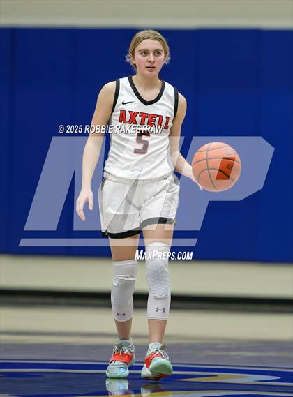 Thumbnail 3 in Kerens vs. Axtell (UIL 2A D1 Bi-District Playoff) photogallery.