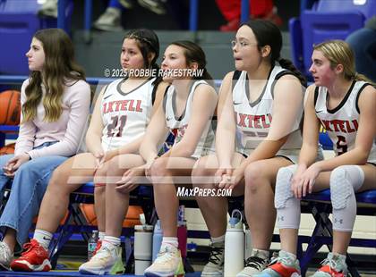 Thumbnail 3 in Kerens vs. Axtell (UIL 2A D1 Bi-District Playoff) photogallery.