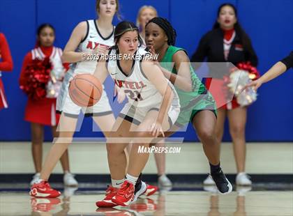 Thumbnail 3 in Kerens vs. Axtell (UIL 2A D1 Bi-District Playoff) photogallery.