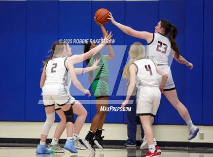 Thumbnail 1 in Kerens vs. Axtell (UIL 2A D1 Bi-District Playoff) photogallery.