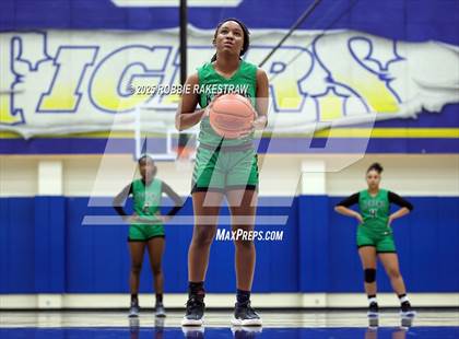 Thumbnail 1 in Kerens vs. Axtell (UIL 2A D1 Bi-District Playoff) photogallery.