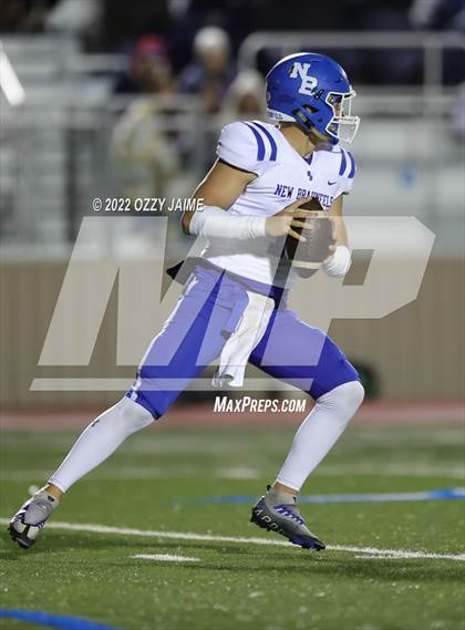 Thumbnail 3 in New Braunfels @ Reagan (UIL 6A Regional Playoffs) photogallery.