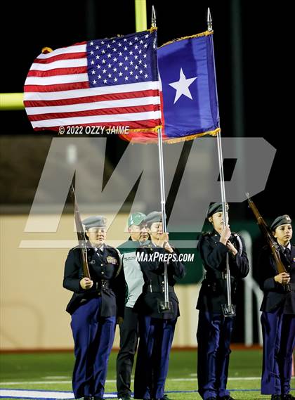 Thumbnail 2 in New Braunfels @ Reagan (UIL 6A Regional Playoffs) photogallery.