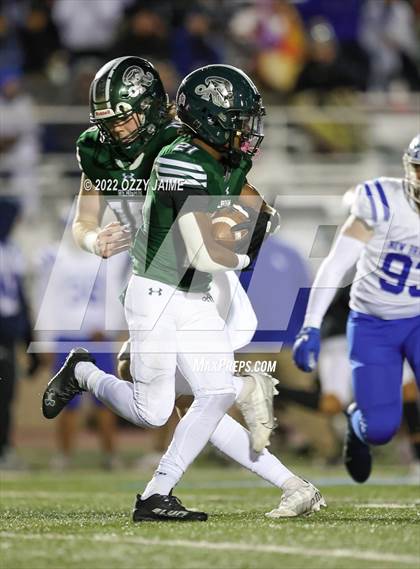 Thumbnail 2 in New Braunfels @ Reagan (UIL 6A Regional Playoffs) photogallery.