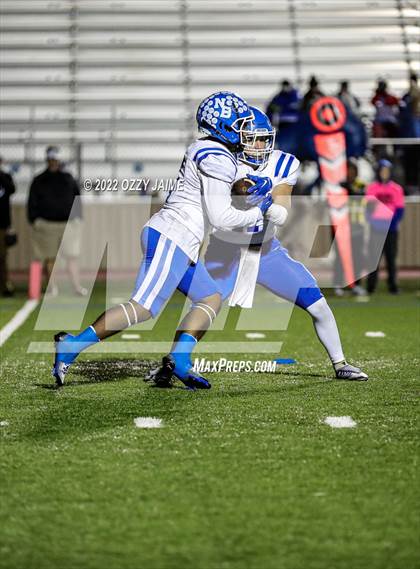 Thumbnail 3 in New Braunfels @ Reagan (UIL 6A Regional Playoffs) photogallery.