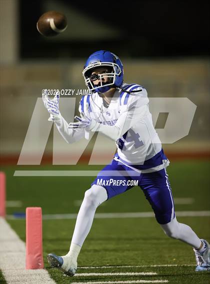 Thumbnail 1 in New Braunfels @ Reagan (UIL 6A Regional Playoffs) photogallery.