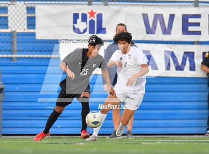 Thumbnail 3 in Vandegrift vs. Flower Mound (UIL 6A Soccer Semifinal) photogallery.