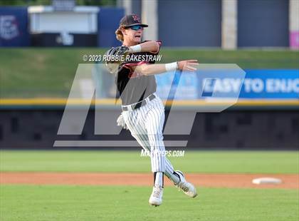 Thumbnail 1 in Shiner vs. New Home (UIL 2A Baseball State Semifinal) photogallery.