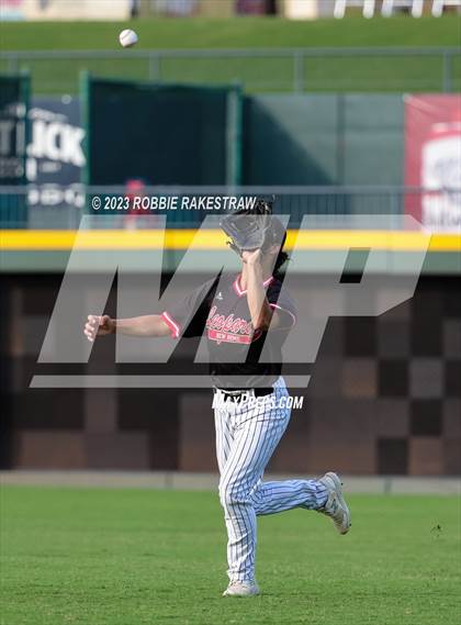 Thumbnail 1 in Shiner vs. New Home (UIL 2A Baseball State Semifinal) photogallery.