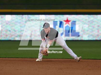 Thumbnail 1 in Shiner vs. New Home (UIL 2A Baseball State Semifinal) photogallery.