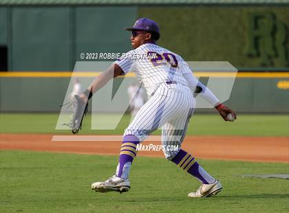 Thumbnail 2 in Shiner vs. New Home (UIL 2A Baseball State Semifinal) photogallery.