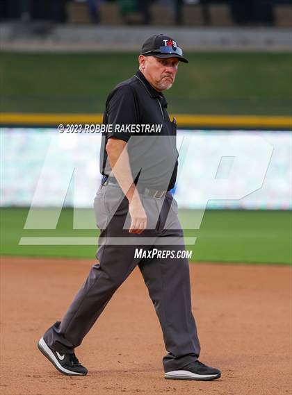 Thumbnail 2 in Shiner vs. New Home (UIL 2A Baseball State Semifinal) photogallery.