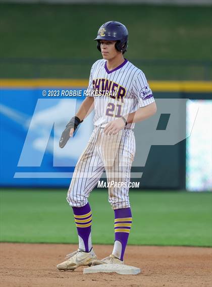 Thumbnail 3 in Shiner vs. New Home (UIL 2A Baseball State Semifinal) photogallery.