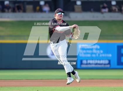 Thumbnail 1 in Shiner vs. New Home (UIL 2A Baseball State Semifinal) photogallery.