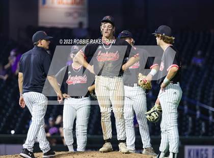 Thumbnail 3 in Shiner vs. New Home (UIL 2A Baseball State Semifinal) photogallery.