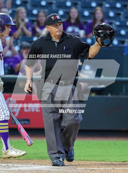 Thumbnail 1 in Shiner vs. New Home (UIL 2A Baseball State Semifinal) photogallery.