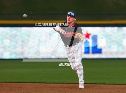 Thumbnail 1 in Shiner vs. New Home (UIL 2A Baseball State Semifinal) photogallery.