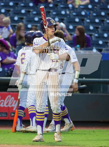 Thumbnail 3 in Shiner vs. New Home (UIL 2A Baseball State Semifinal) photogallery.