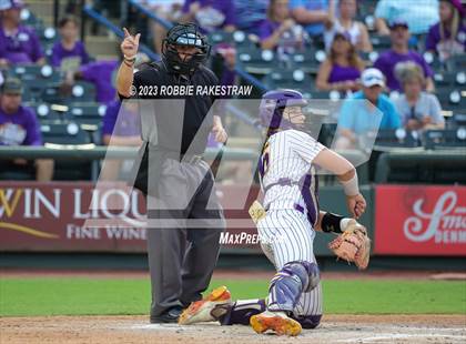Thumbnail 3 in Shiner vs. New Home (UIL 2A Baseball State Semifinal) photogallery.
