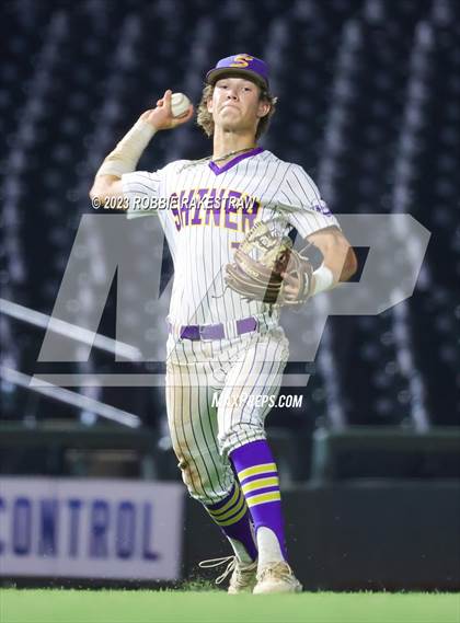 Thumbnail 1 in Shiner vs. New Home (UIL 2A Baseball State Semifinal) photogallery.