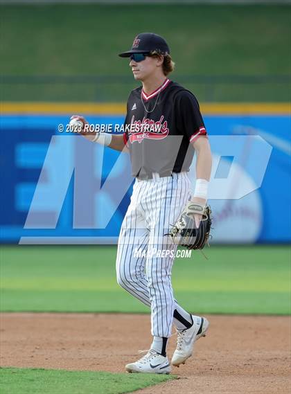 Thumbnail 2 in Shiner vs. New Home (UIL 2A Baseball State Semifinal) photogallery.