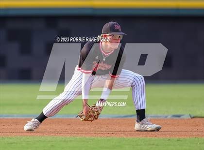 Thumbnail 3 in Shiner vs. New Home (UIL 2A Baseball State Semifinal) photogallery.