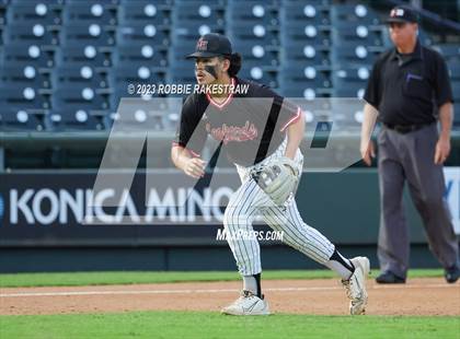 Thumbnail 3 in Shiner vs. New Home (UIL 2A Baseball State Semifinal) photogallery.