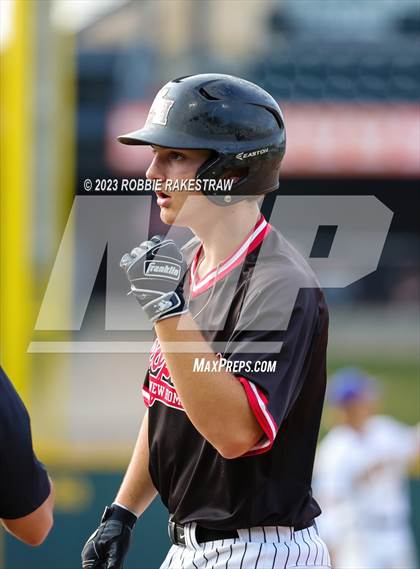 Thumbnail 3 in Shiner vs. New Home (UIL 2A Baseball State Semifinal) photogallery.