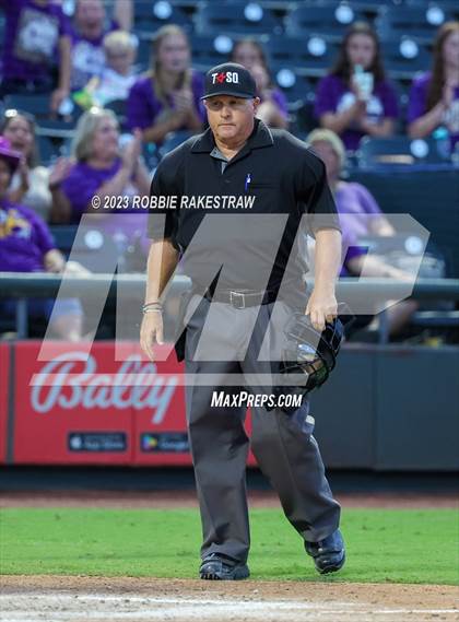 Thumbnail 3 in Shiner vs. New Home (UIL 2A Baseball State Semifinal) photogallery.