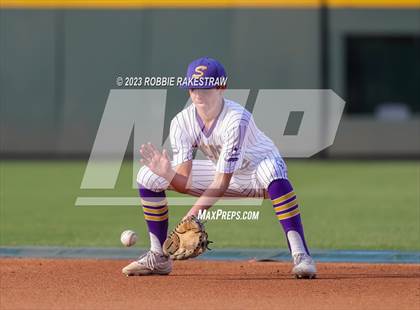 Thumbnail 3 in Shiner vs. New Home (UIL 2A Baseball State Semifinal) photogallery.