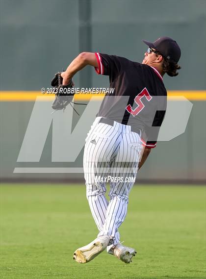 Thumbnail 1 in Shiner vs. New Home (UIL 2A Baseball State Semifinal) photogallery.