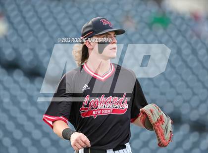 Thumbnail 1 in Shiner vs. New Home (UIL 2A Baseball State Semifinal) photogallery.