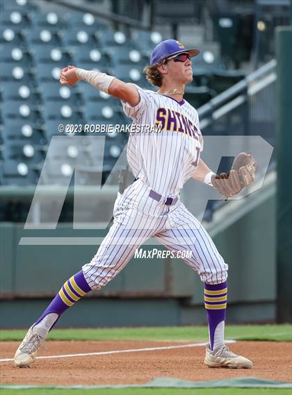 Thumbnail 3 in Shiner vs. New Home (UIL 2A Baseball State Semifinal) photogallery.