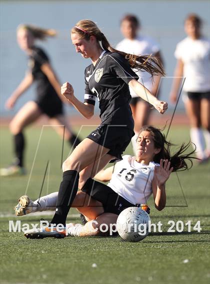 Thumbnail 3 in Citrus Valley vs. Pacifica (CIF SS D6 Final) photogallery.