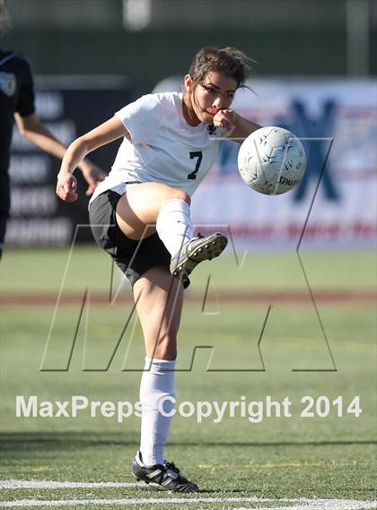 Thumbnail 3 in Citrus Valley vs. Pacifica (CIF SS D6 Final) photogallery.